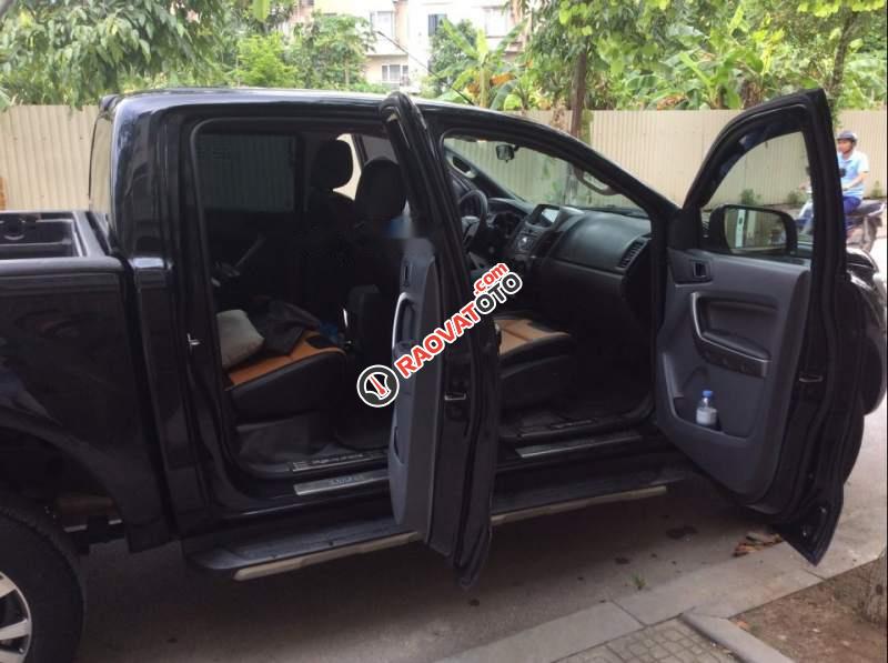 Bán xe Ford Ranger XLS 4x2 AT sản xuất năm 2017, màu đen chính chủ, giá 600tr-3