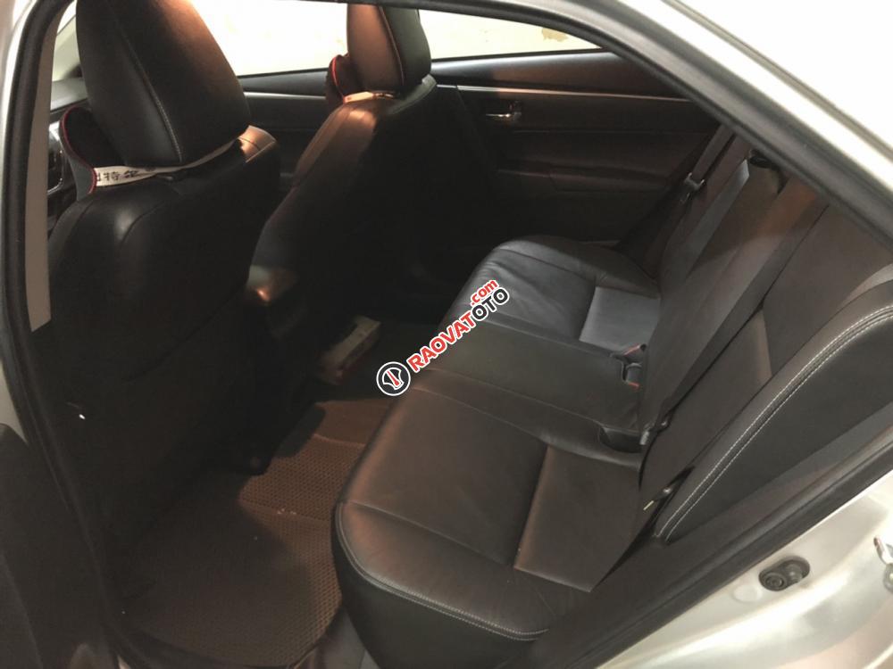 Bán Toyota Altis 2.0V màu bạc sản xuất 2014, model 2015, biển Hà Nội-3