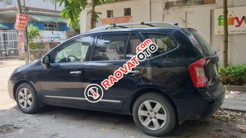 Bán xe Kia Carens MT đời 2011, màu đen chính chủ-4