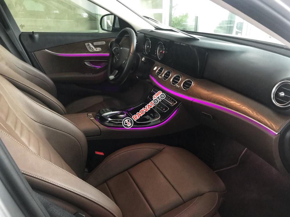 Chuyên Mercedes E200 lướt, ĐK 7/2018 chính hãng-5