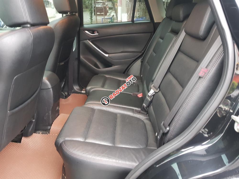 Bán xe Mazda CX 5 2.5 2017, màu đen, giá 780tr-8