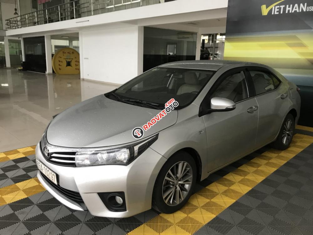 Bán Toyota Altis 1.8G màu bạc, số sàn, sản xuất 2014, mẫu mới xe đẹp-8