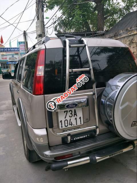 Bán xe Ford Everest 2009 máy dầu, nhà dùng không taxi, dịch vụ-0