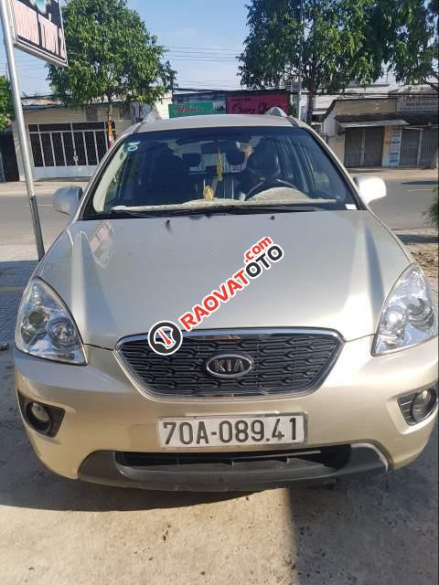 Cần bán Kia Carens MT năm 2011, chính chủ ký ủy quyền mua bán đều được-1