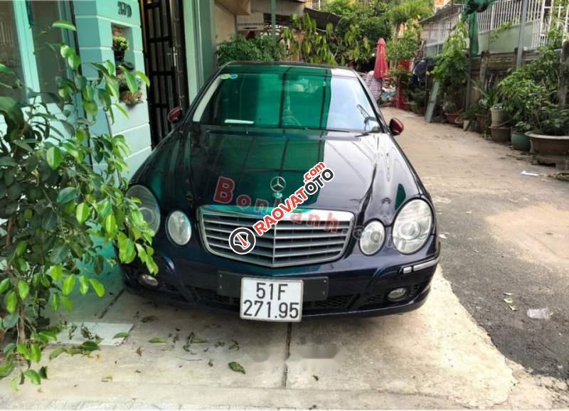 Bán ô tô Mercedes E200 sản xuất 2008, nhập khẩu, màu xanh đen-4