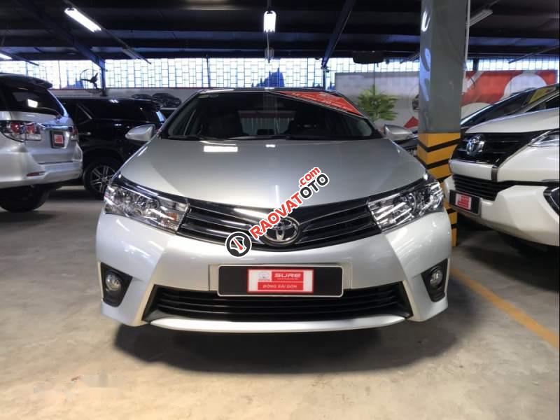 Cần bán xe Toyota Corolla altis 1.8G sản xuất 2016, màu bạc-0