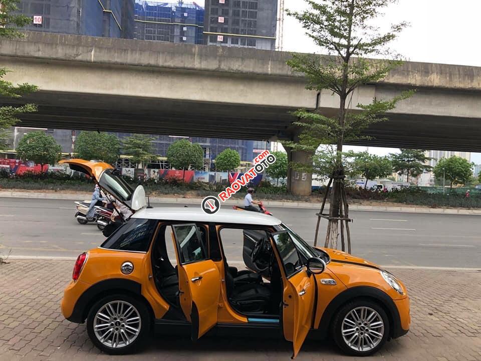 Cần bán xe Mini Cooper S sản xuất năm 2017, màu cam, nhập khẩu nguyên chiếc-0