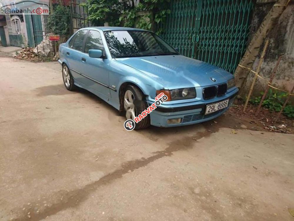 Bán xe BMW 3 Series 320i năm 1998, màu xanh lam, nhập khẩu, 150tr-4