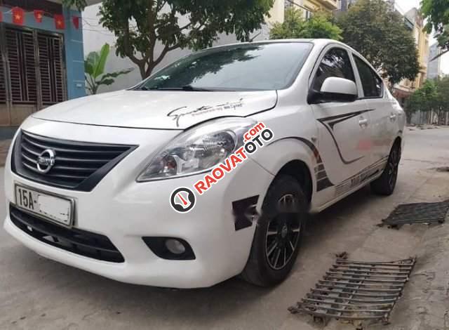 Cần bán xe Nissan Sunny MT sản xuất năm 2013, màu trắng-5