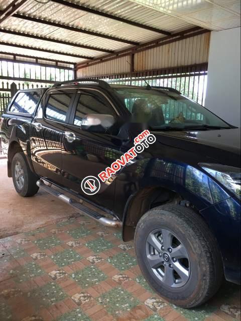 Cần bán lại xe Mazda BT 50 MT năm 2017, màu đen, nhập khẩu  -1