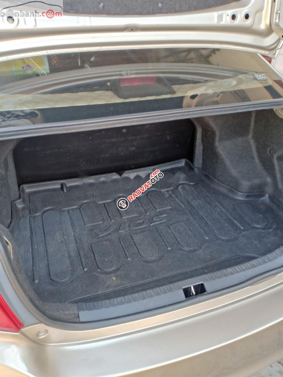 Bán xe Toyota Vios J sản xuất năm 2015, màu vàng, ít sử dụng-4