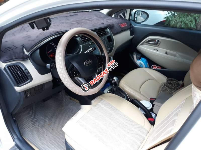 Cần bán Kia Rio AT 2014, màu trắng, nhập khẩu nguyên chiếc xe gia đình -3