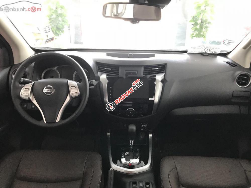 Bán Nissan Terrano V 2.5 AT 4WD sản xuất năm 2018, màu xám, nhập khẩu Thái-1