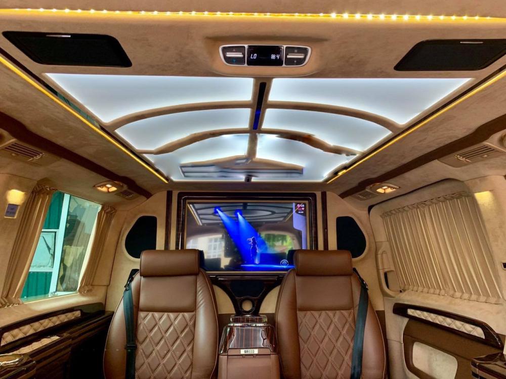 Ngắm Mercedes-Benz V-Class VIP Business Lounge độc nhất tại Việt Nam 5a