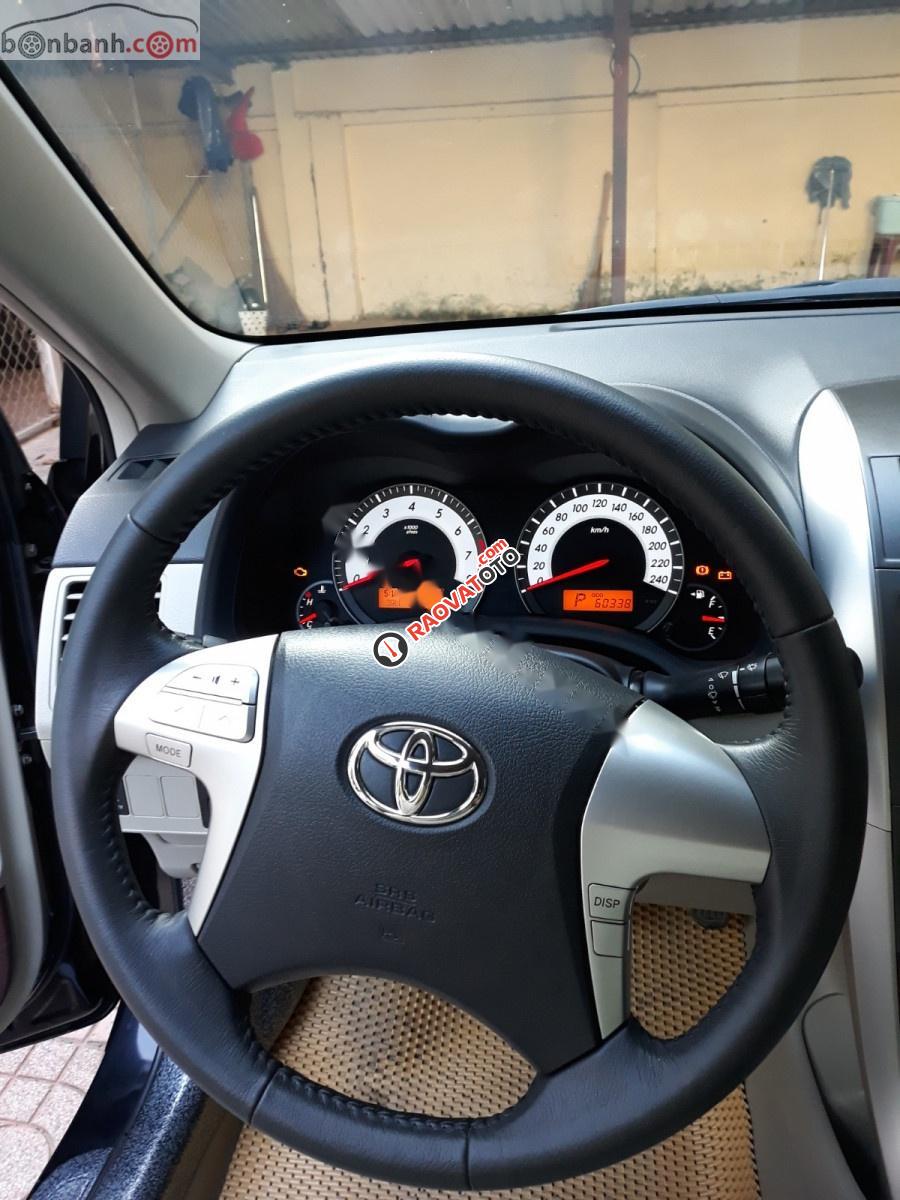 Bán xe Toyota Corolla Altis G sản xuất năm 2014, màu đen chính chủ, giá 635tr-6