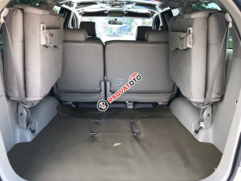 Bán Toyota Innova 2.0V đời 2009, màu bạc chính chủ-0