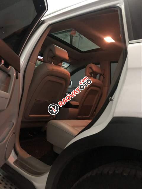 Cần bán Chevrolet Captiva LTZ sản xuất năm 2015, màu trắng xe gia đình-0