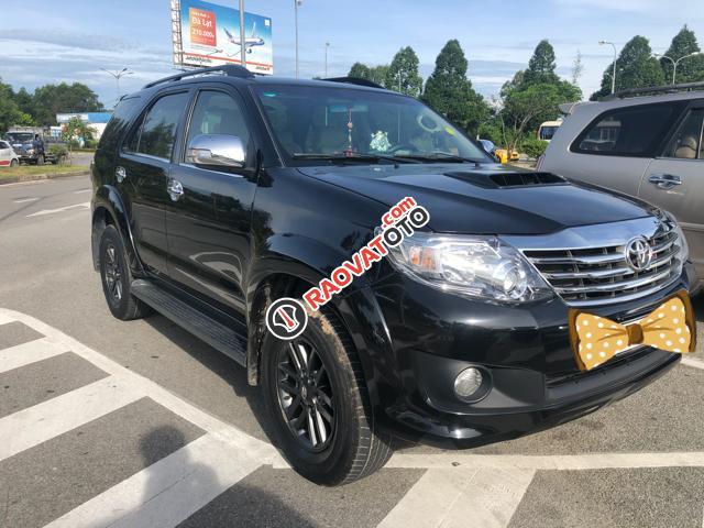 Bán xe Toyota Fortuner G sản xuất năm 2013, màu đen, số sàn-6