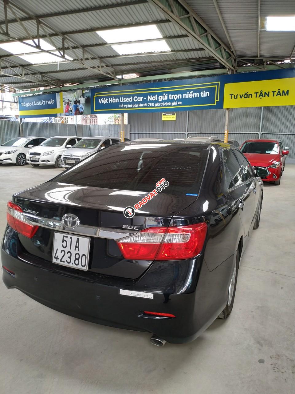 Bán Toyota Camry 2.0E màu đen, số tự động sản xuất cuối 2012, mẫu mới biển Sài Gòn-6