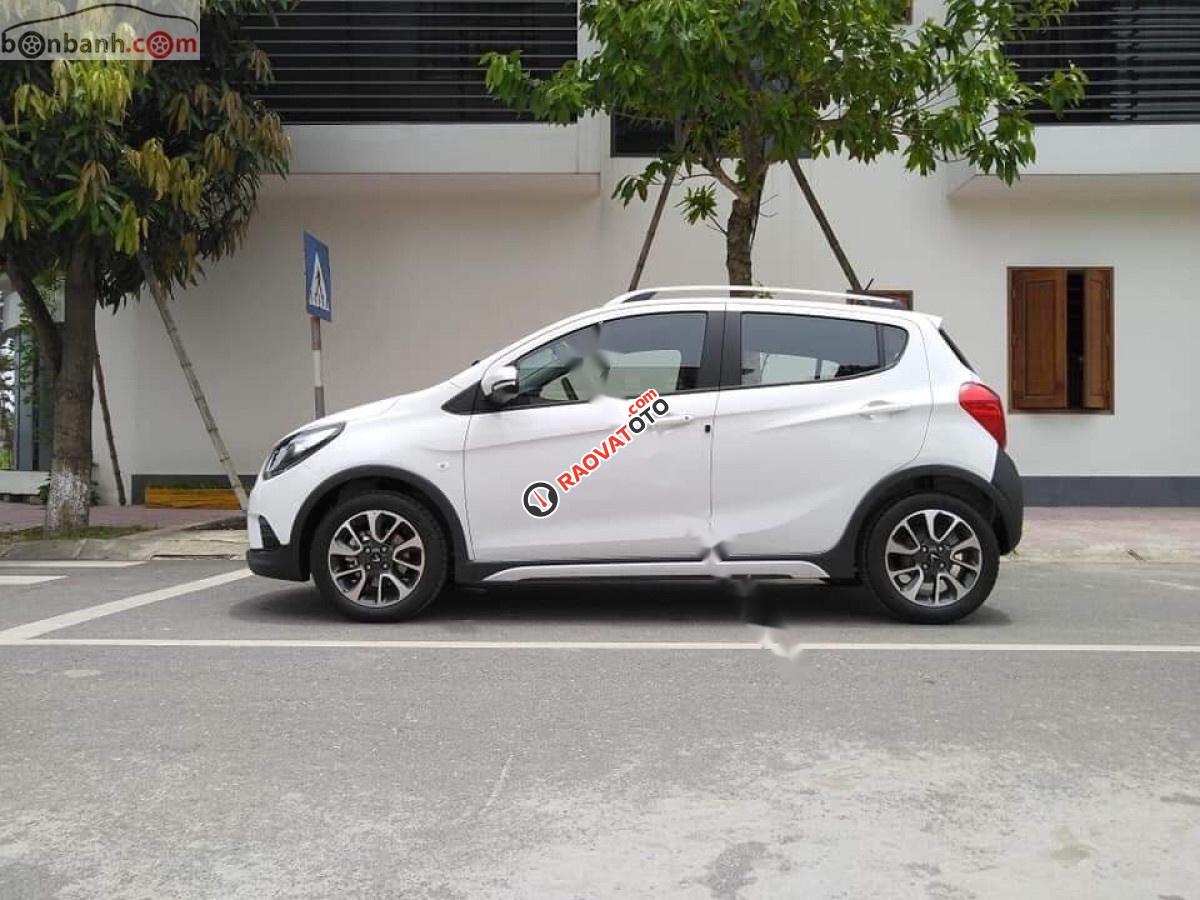 Cần bán xe VinFast Fadil 2019, màu trắng, giá tốt-2