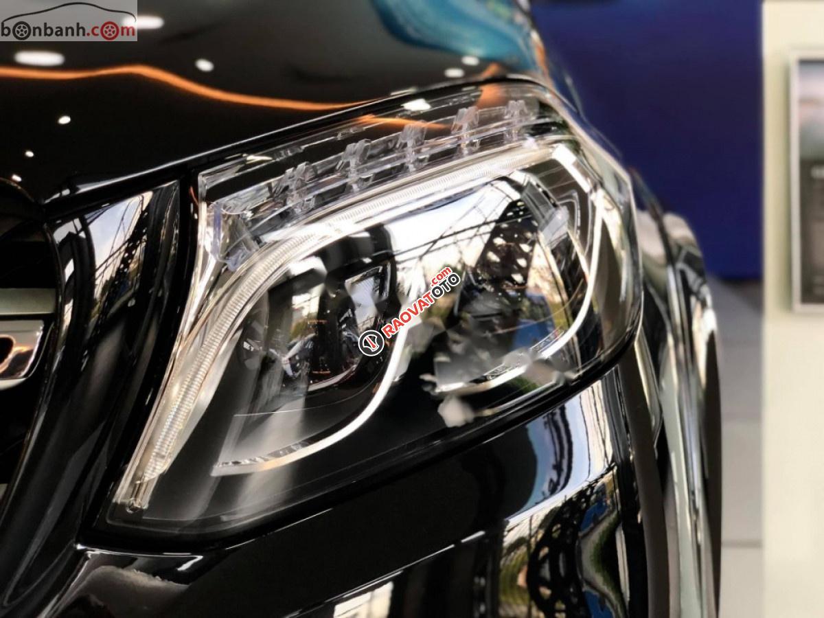 Bán xe Mercedes GLS 500 năm sản xuất 2019, màu xanh lam, nhập khẩu nguyên chiếc-2