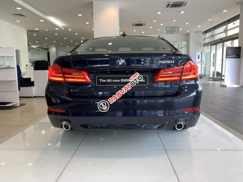 Cần bán xe BMW 5 Series 520i đời 2018, nhập khẩu-0