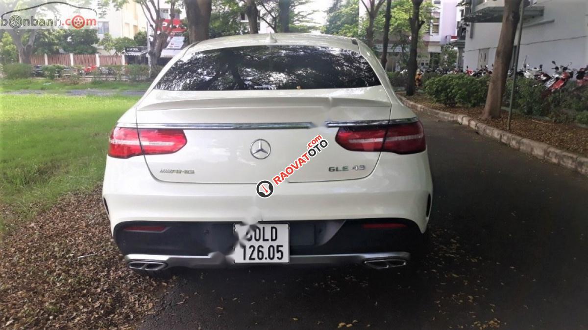 Cần bán Mercedes GLE43 2018, màu trắng, nhập khẩu nguyên chiếc-6