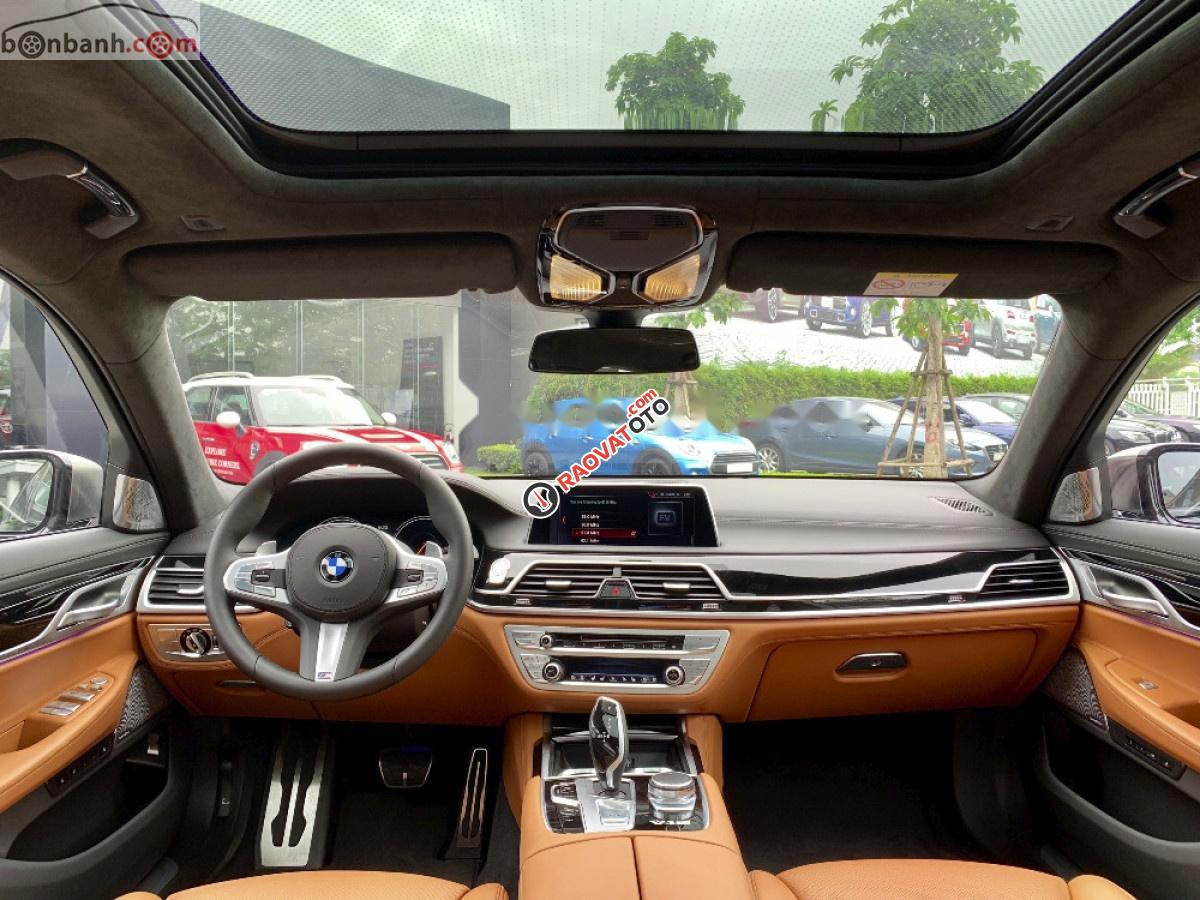Cần bán BMW 7 Series M760Li đời 2019, màu đen, nhập khẩu nguyên chiếc-6