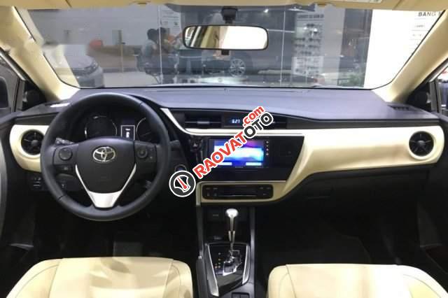 Bán xe Toyota Corolla altis sản xuất 2019, màu trắng-2