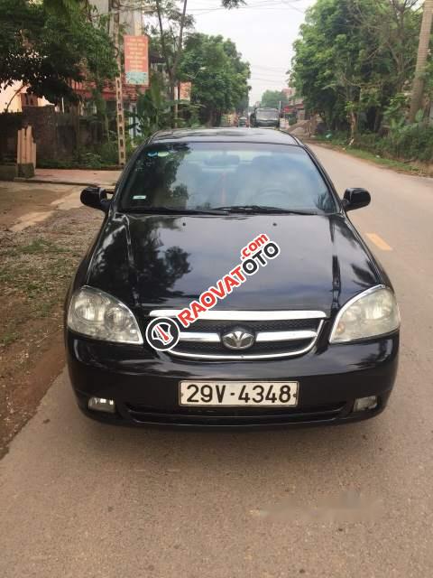 Cần bán gấp Daewoo Lacetti MT năm 2004, màu đen, xe rất đẹp-0