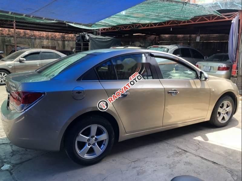 Bán Chevrolet Cruze đăng ký 2011, xe đẹp, máy êm-4