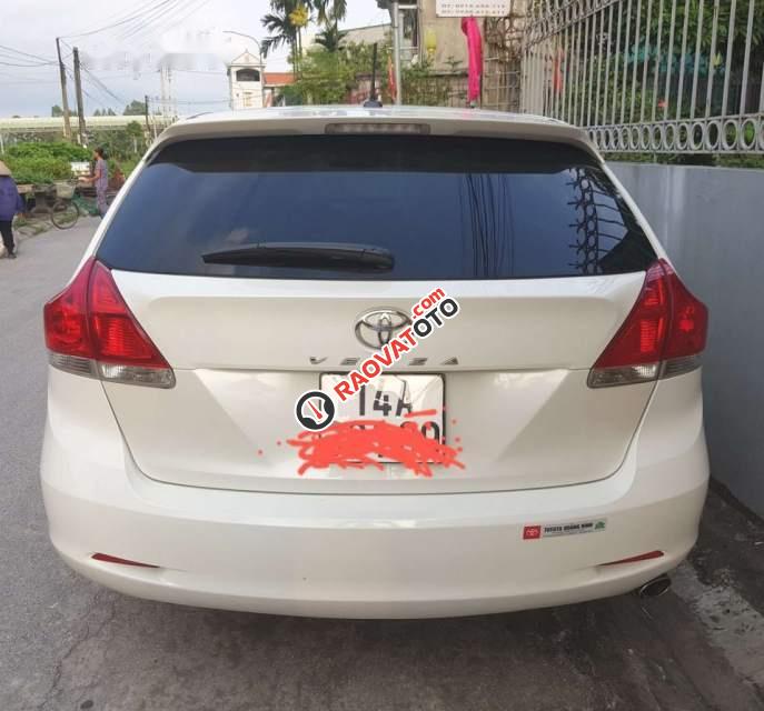 Cần bán lại xe Toyota Venza 2.7AT 2010, màu trắng, nhập khẩu nguyên chiếc, xe còn rất mới ít sử dụng-5