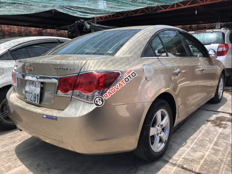 Bán Chevrolet Cruze đăng ký 2011, xe đẹp, máy êm-0