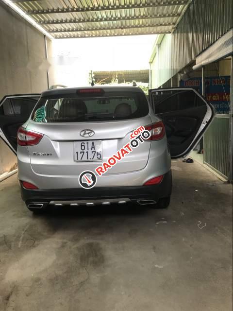 Bán Hyundai Tucson 2.0AT sản xuất 2014, màu bạc, nhập khẩu Hàn-1