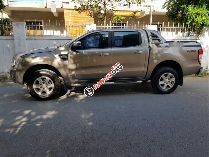 Bán Ford Ranger XLT đời 2012 hai cầu, tên tư nhân-0