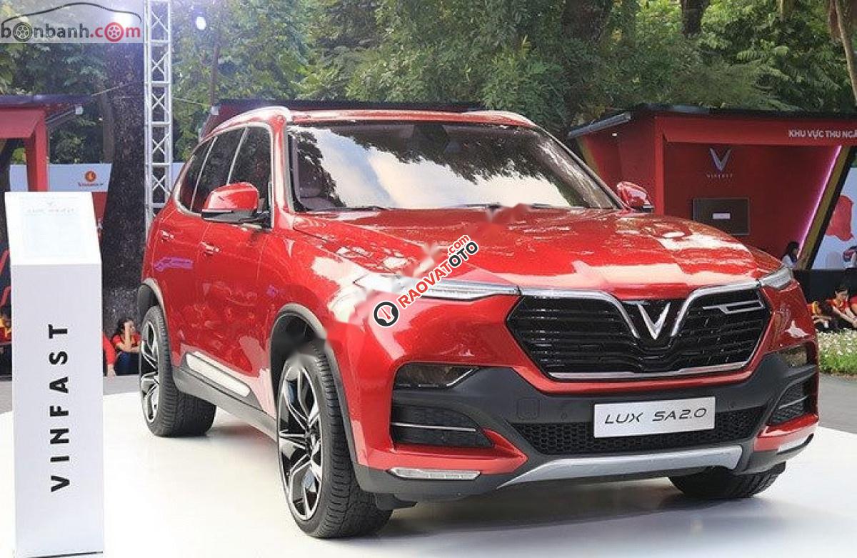 Bán VinFast LUX A2.0 2019, màu đỏ, xe mới 100%-4