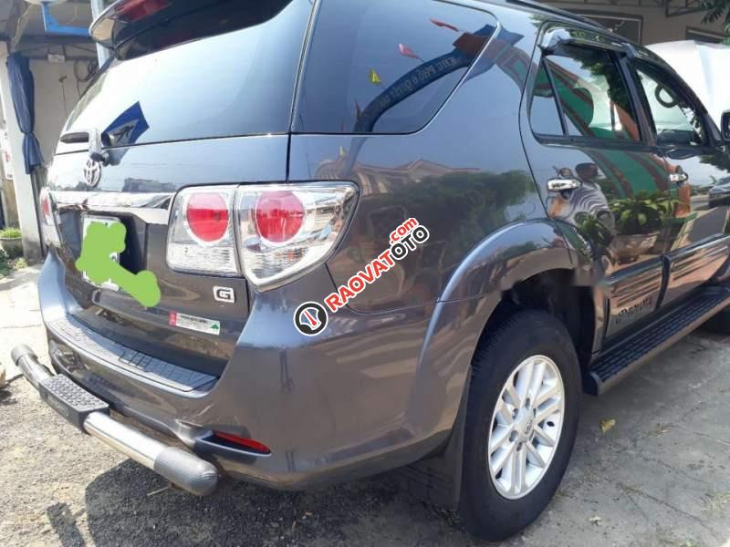 Bán lại xe Toyota Fortuner G sản xuất năm 2012, màu xám số sàn-3