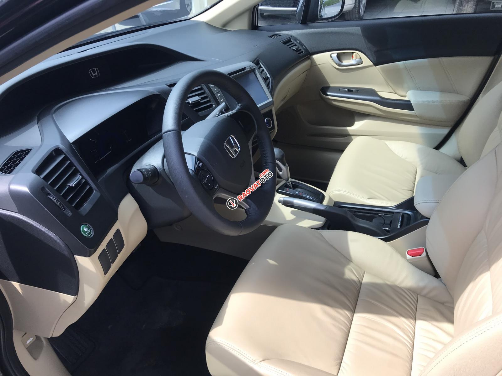 Cần bán Honda Civic 1.8AT sản xuất năm 2015, màu đen-1