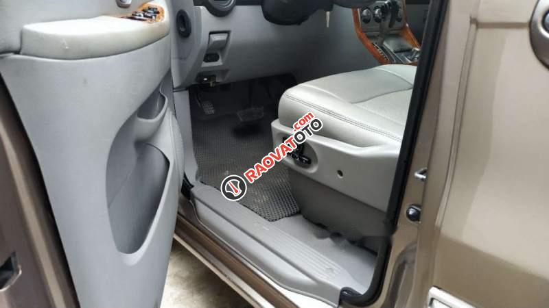 Cần bán lại xe Kia Carnival GS sản xuất 2009, màu nâu, xe nhập-3