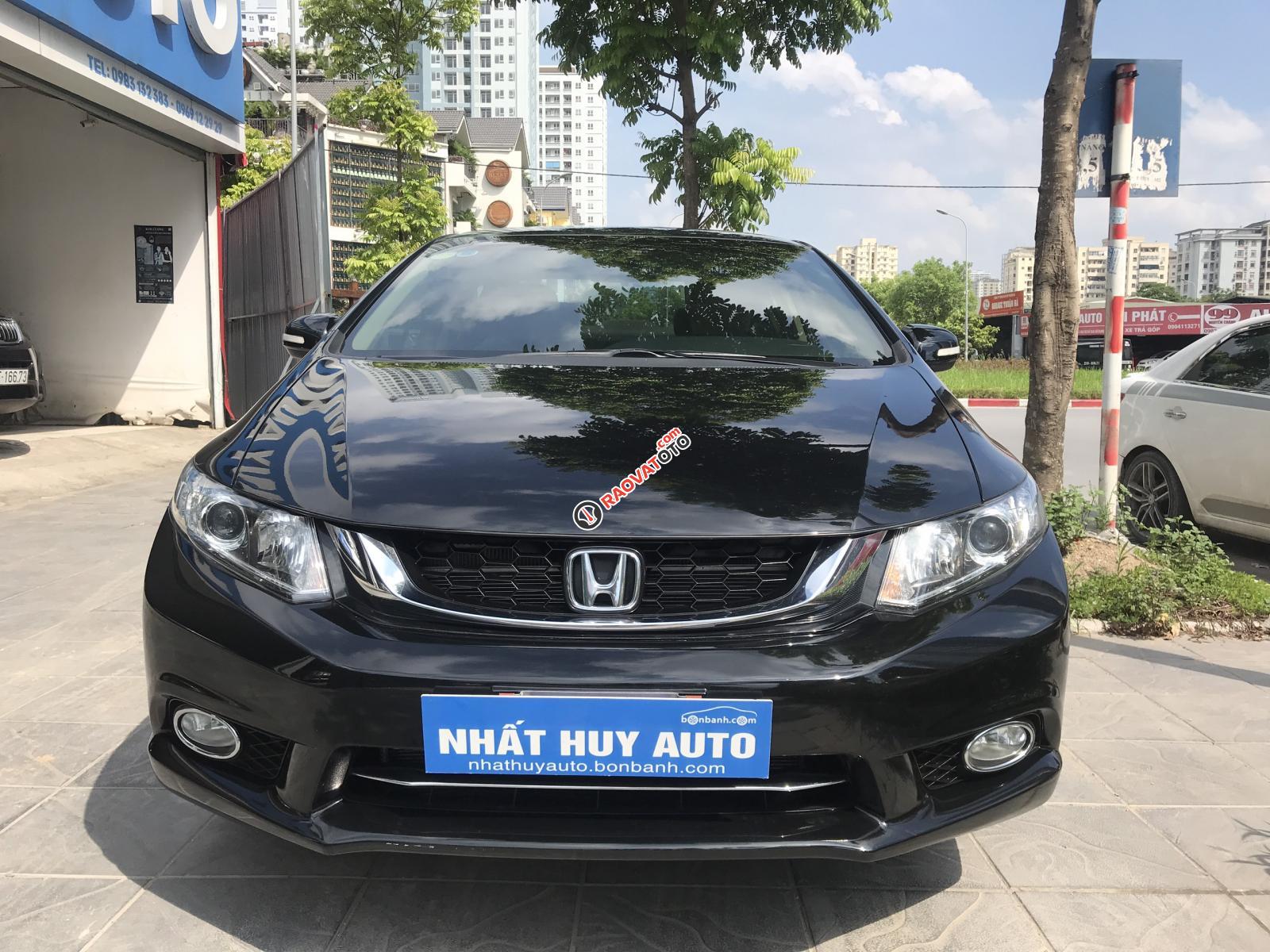 Cần bán Honda Civic 1.8AT sản xuất năm 2015, màu đen-6