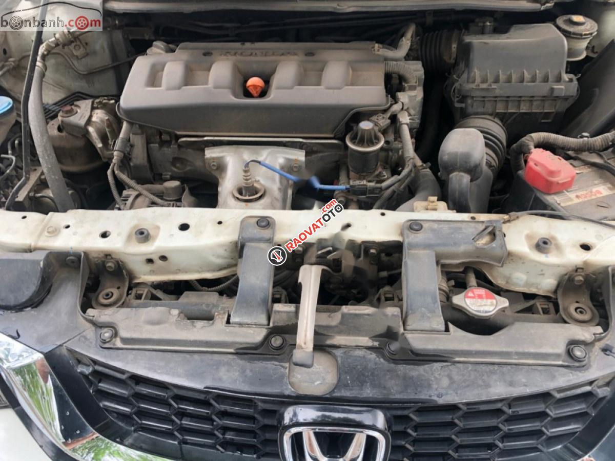 Bán Honda Civic 2.0 AT đời 2015, màu trắng chính chủ, giá chỉ 640 triệu-6