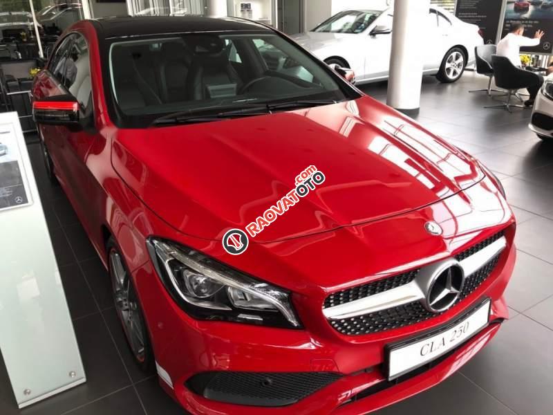 Bán ô tô Mercedes CLA 250 đời 2019, nhập khẩu, trả trước 600tr nhận xe ngay-5