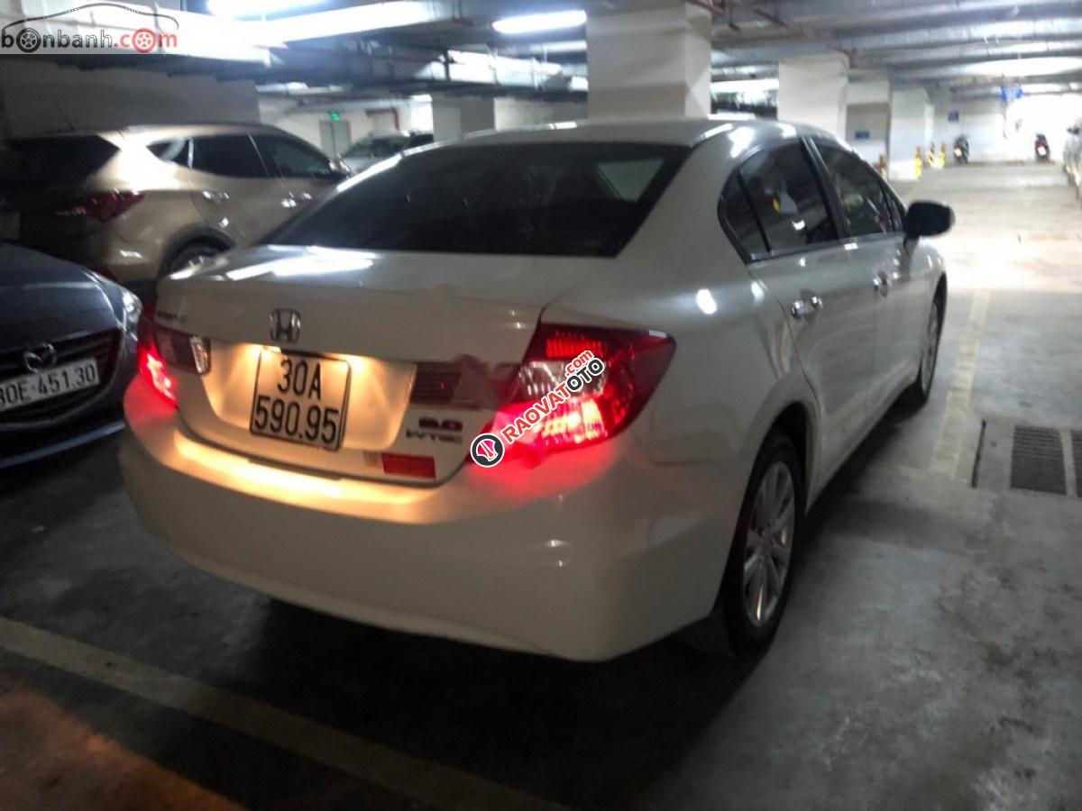 Bán Honda Civic 2.0 AT đời 2015, màu trắng chính chủ, giá chỉ 640 triệu-2