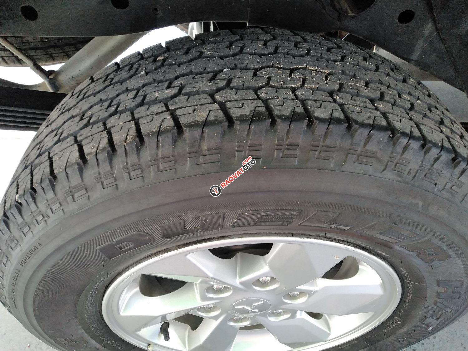 Cần bán xe Mitsubishi Triton 2017 số tự động, máy dầu màu xám, biển thành phố-2