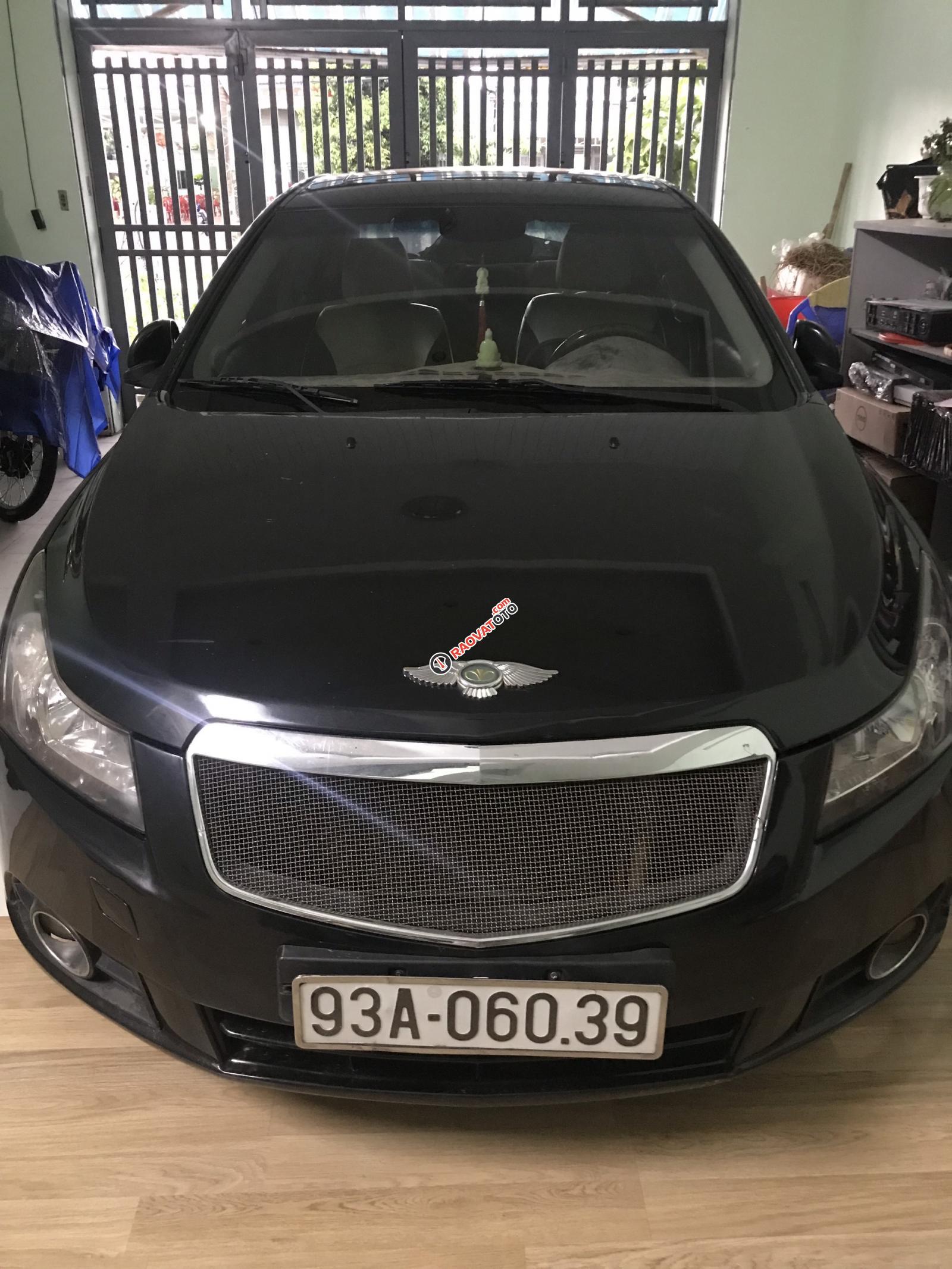 Cần bán Daewoo Lacetti 1.8 CDX sản xuất 2010, màu đen, nhập khẩu-1