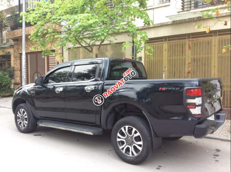 Chính chủ bán Ford Ranger XLS 4x2 AT sản xuất 2017, màu đen-2