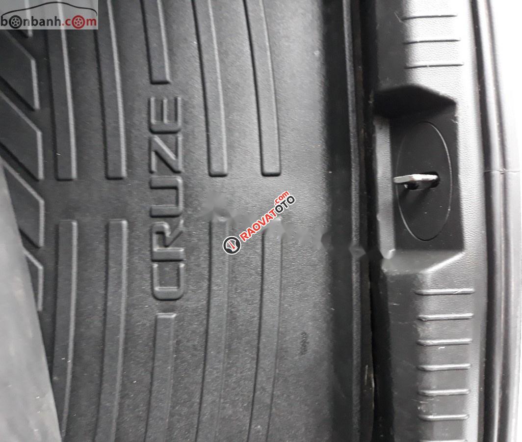 Cần bán xe Chevrolet Cruze Ls sản xuất năm 2014, màu trắng-5