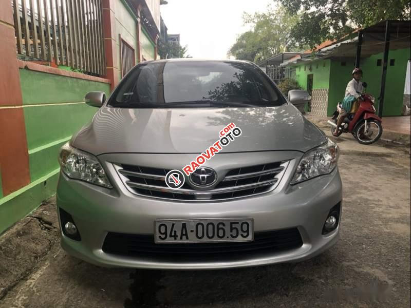 Bán Toyota Corolla altis MT sản xuất năm 2014, màu bạc  -0