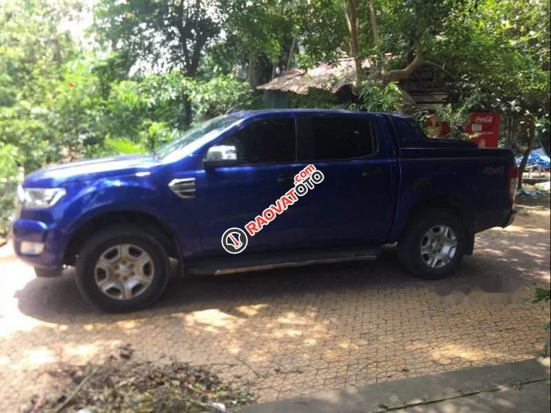 Bán Ford Ranger XLT sản xuất năm 2015, màu xanh lam, xe nhập-1