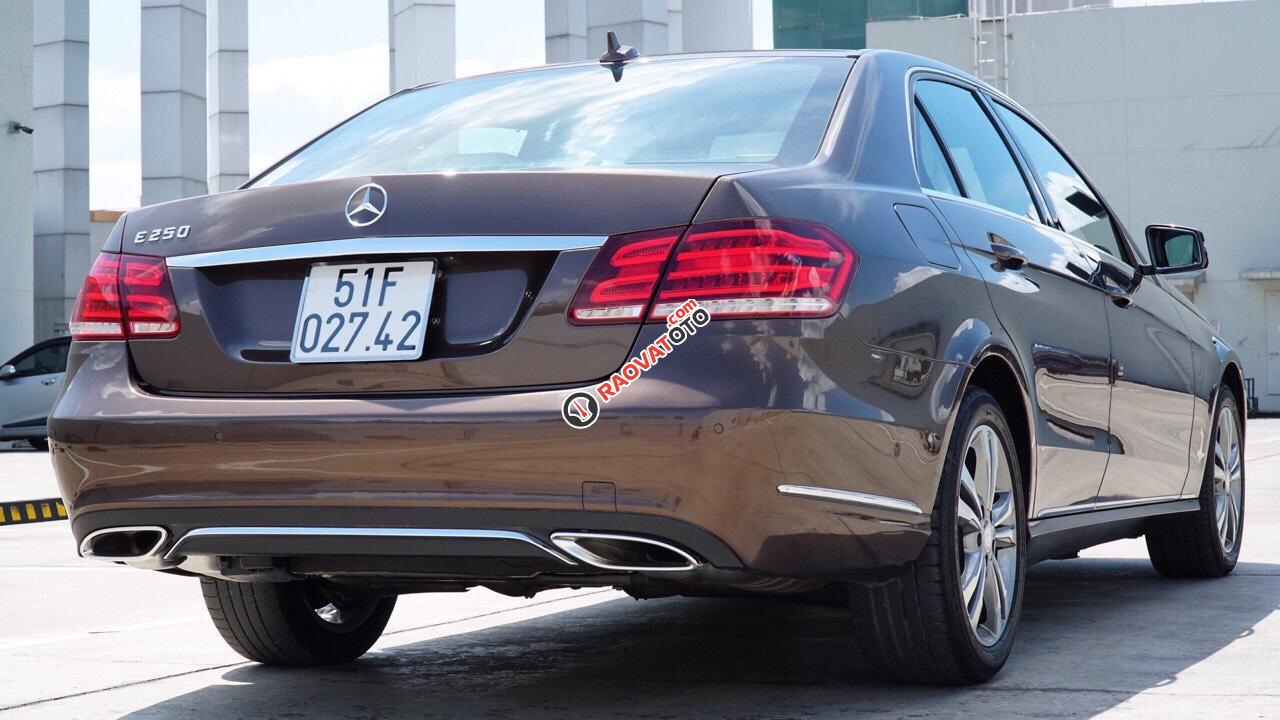 Bán Mercedes Benz E250 2014 xe đẹp màu nâu, đi 27.000km, cam kết chất lượng bao kiểm tra hãng-0